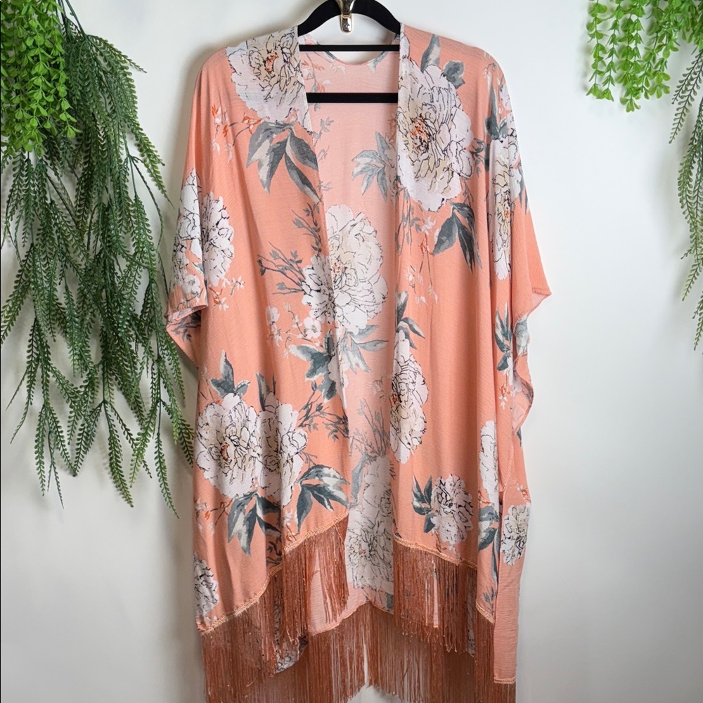 Source Unknown Peach Floral Kimono with Fringe